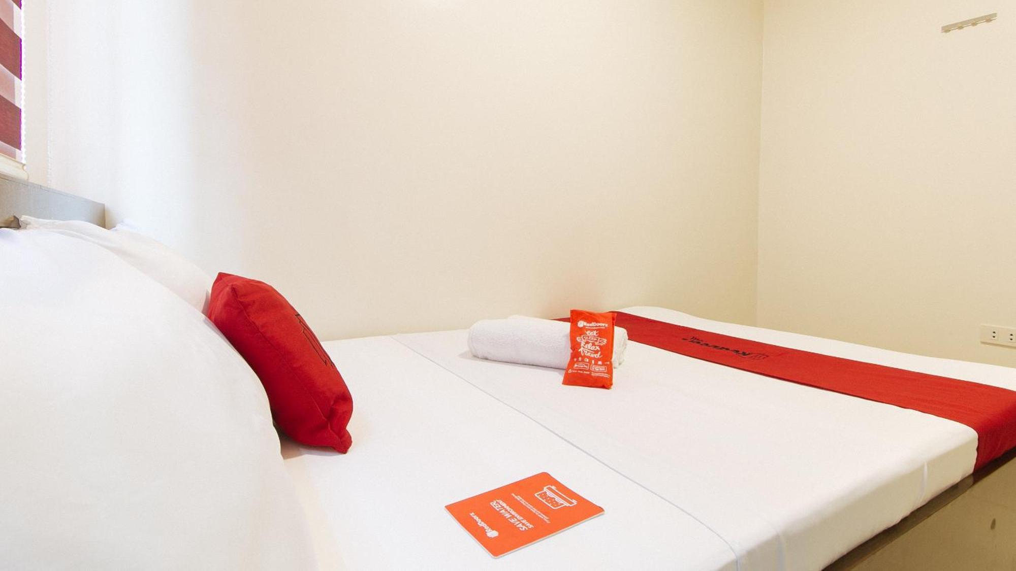 Reddoorz Near Fernwoods Garden Quezon City Exteriér fotografie