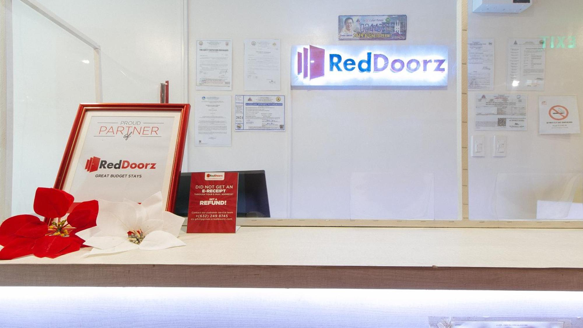 Reddoorz Near Fernwoods Garden Quezon City Exteriér fotografie
